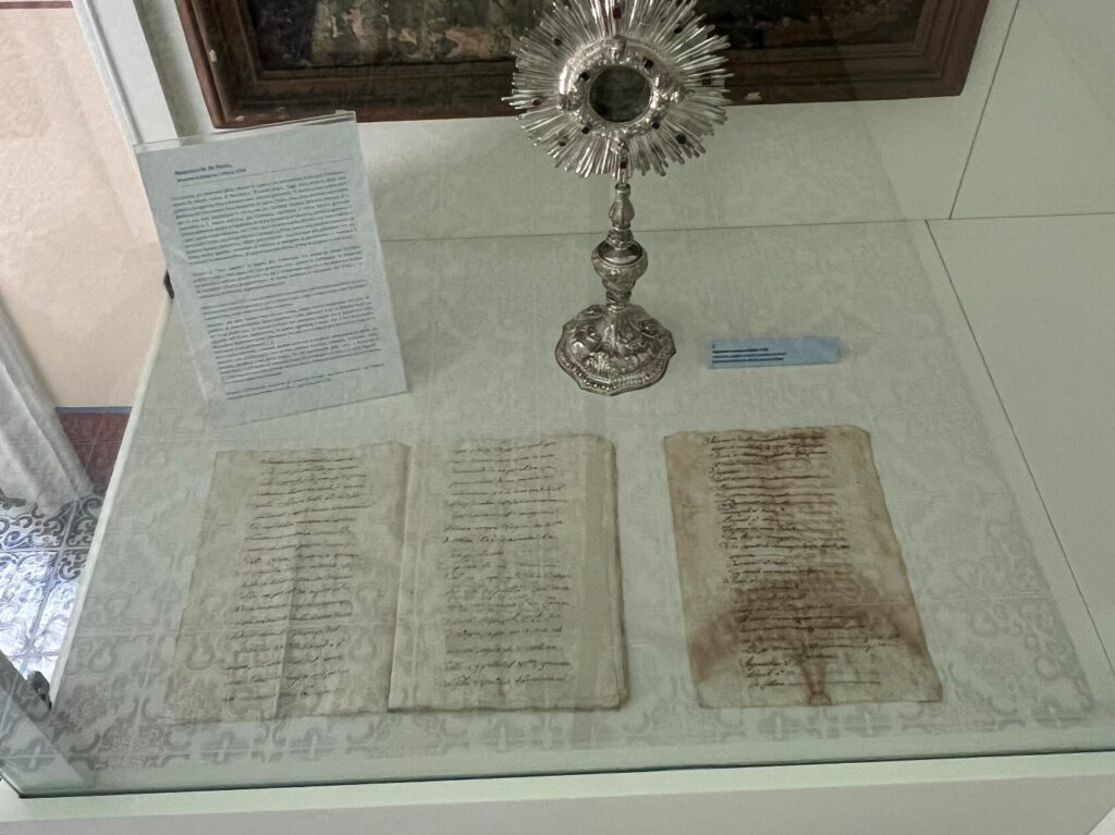 TESTAMENTO DI MONS. DE MICELI
Dall’Archivio Storico della Diocesi di Lipari - Testamenti dal 1608 al 1773

NOTAMENTO DEI BENI PRESENTI NEL PALAZZO VESCOVILE ALLA MORTE DI MONS. DE MICELI 1753
Dall’Archivio Storico della Diocesi di Lipari
