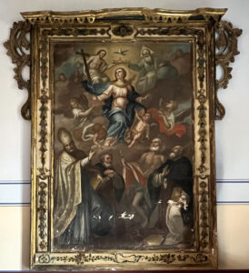 Ignoto, sec. XVIII - Incoronazione della Vergine tra i Santi Agatone (o Pietro Tommaso?), Calogero, Bartolomeo e Antonio abate - Olio su tela con cornice in legno intagliato e dipinto - proveniente dal Palazzo vescovile (anticamente nella chiesa di S. Antonio abate nella Marina di san Giovanni)